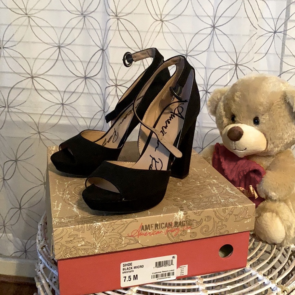 American Rag block heel platform sandals